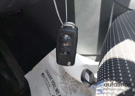 2016 Volkswagen Passat 1.8T S из США, поврежденный, VIN 1VWAS7A32GC018702